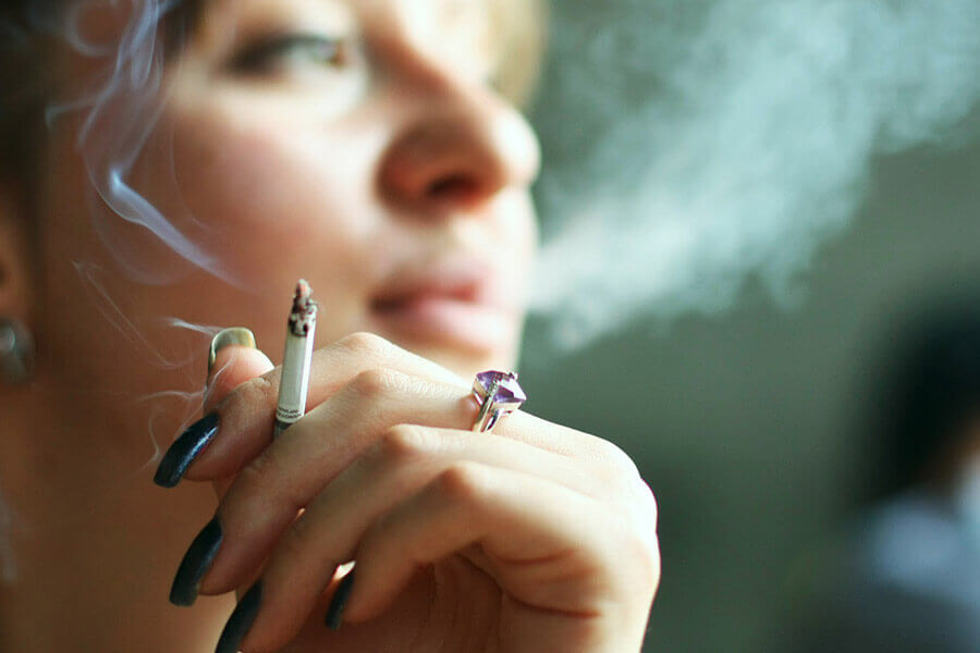 Курение при грудном вскармливании