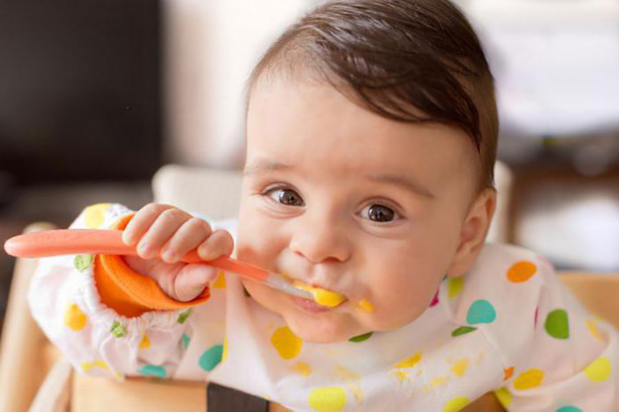 Начало прикорма при грудном вскармливании