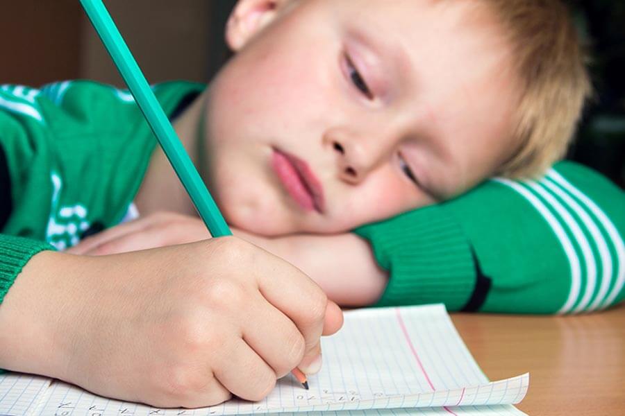 Переутомление у мальчика