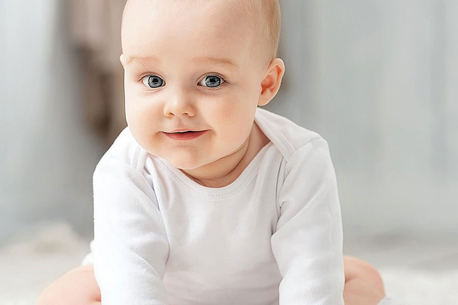 Развитие ребенка в 6 месяцев