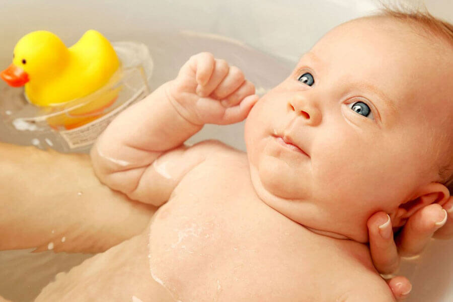 Уход за новорожденным ребенком